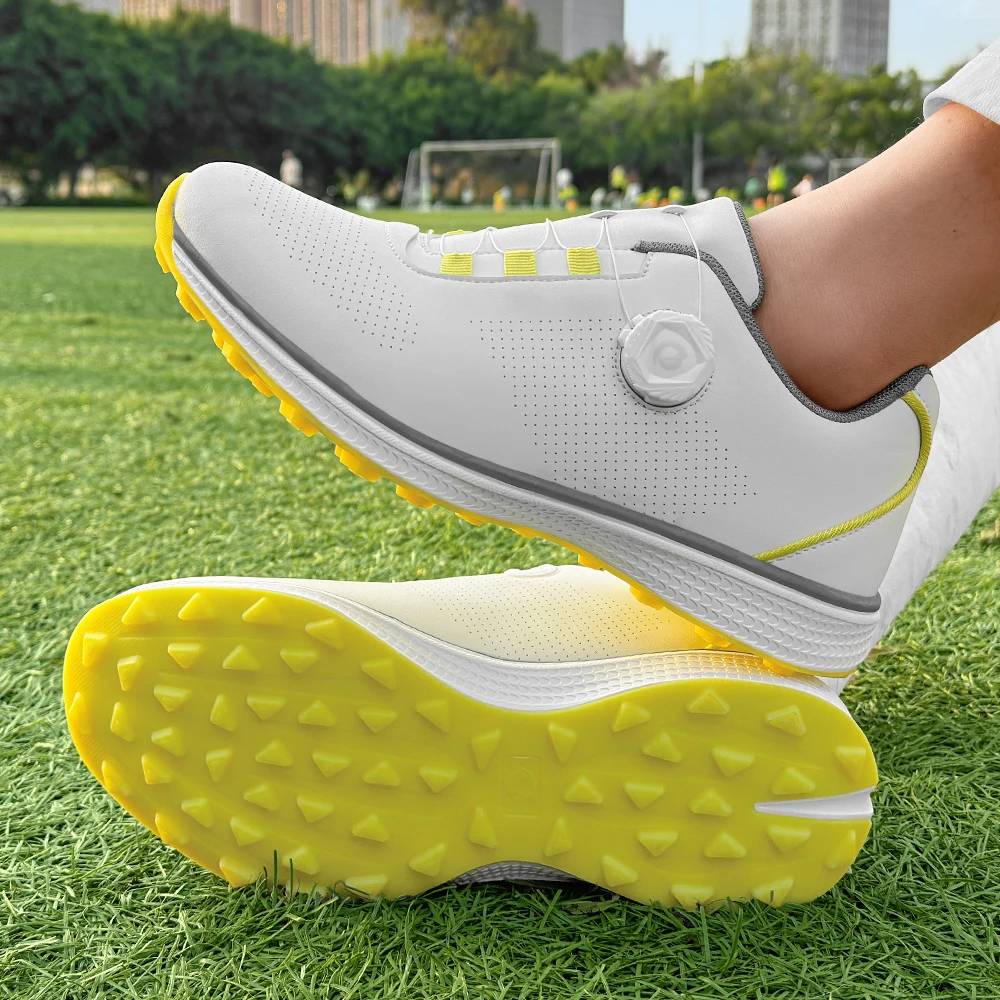 New Golf Shoes Professional Golfing Sneakers Anti Slip Walking Golfers Comfortable Footwears for Golfers