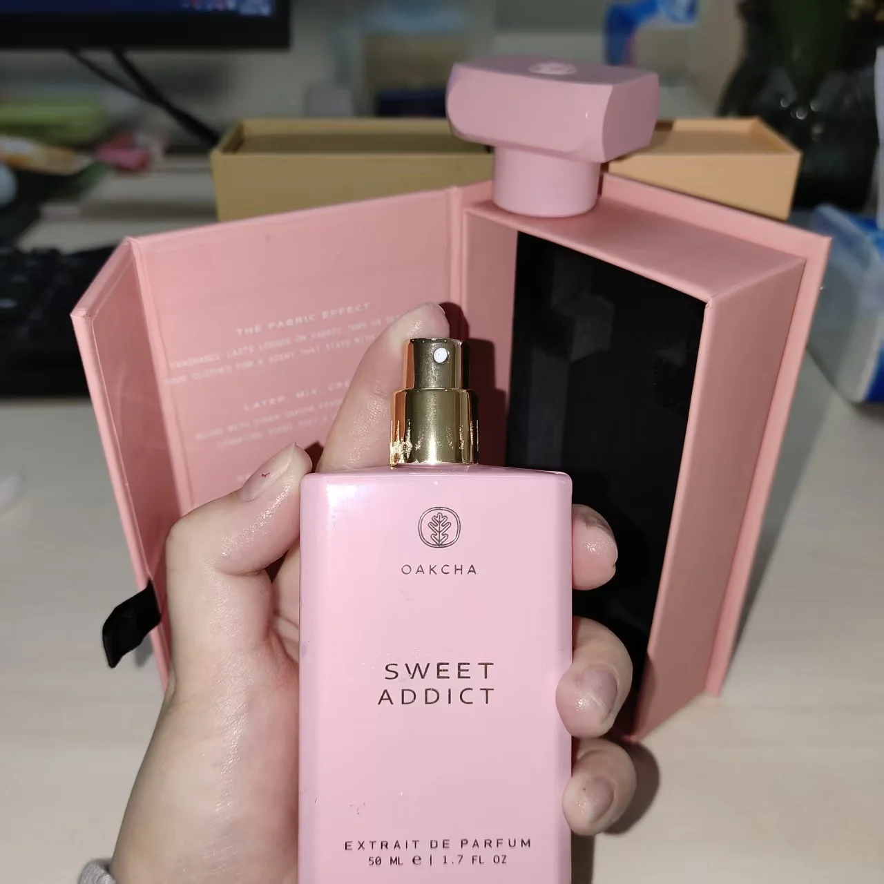 OAKCHA neutral perfume, pink sweet fragrance Bergamot, Jasmine, Vanilla, Yuchuang, Wood, 50ml 4