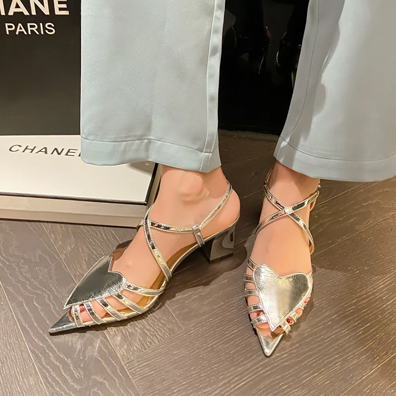 

2022 New Summer Women Sandals Cutout Heart-shaped Cross Strap Heels Pointed Toe Chunky Heel Sexy Women Party Wedding Sandals
