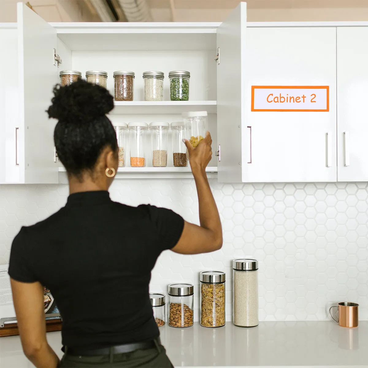 54Pcs 자기 이름 라벨 재기록 가능한 자기 라벨 스티커 가정 학교 사무실 주방을위한 쓰기 가능한 빈 이름 태그