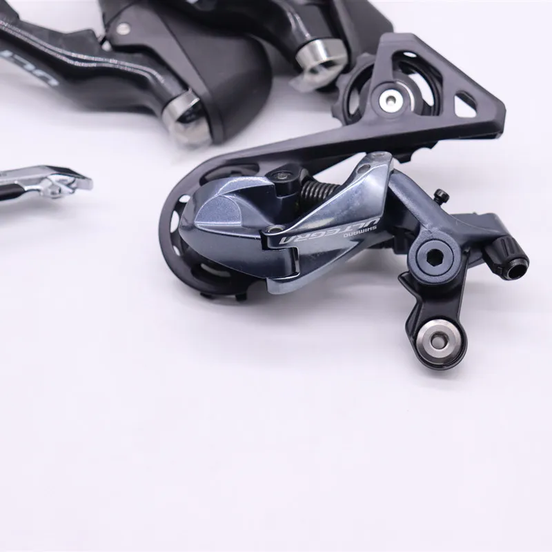 SHIMANO ULTEGRA R8000 22 speed groupset derailleur RD FD STI R8000