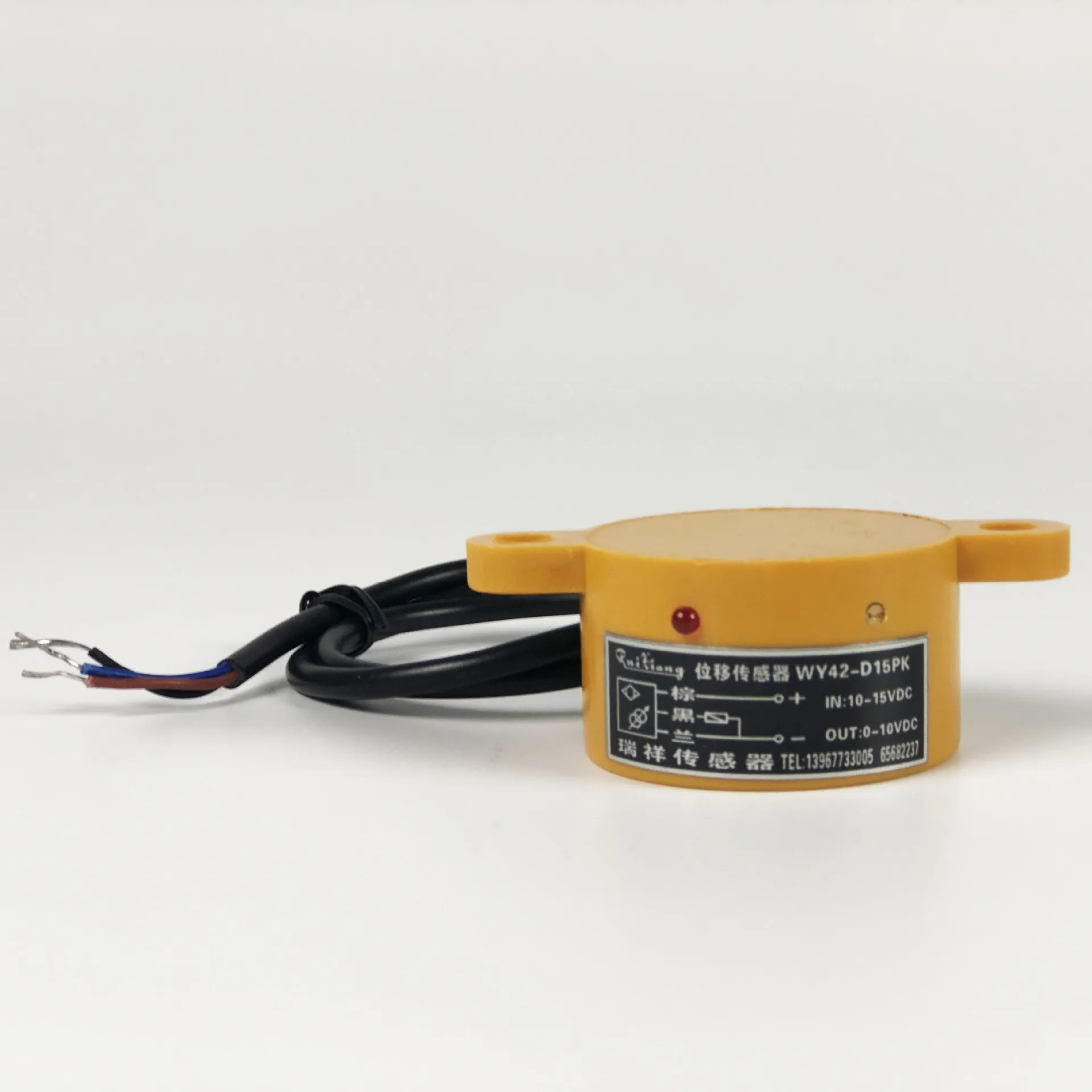 WY42-D15PK Yellow Displacement Sensor, Bag Making Machine and Other Feeding Displacement Switch Sensor miran lvdt20 self return sensor type a size rs485 digital output rebound lvdt displacement transducer linear position sensor