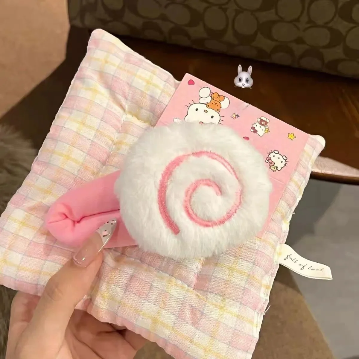 Pink roll plush BB clip