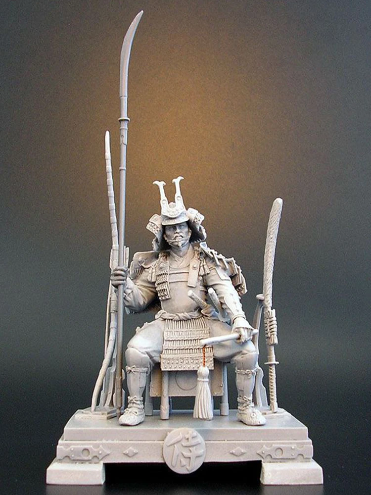 Neuer unmontierter 1/32 54 mm alter Offizier sitzen Harzfigur unbemalter Modellbausatz