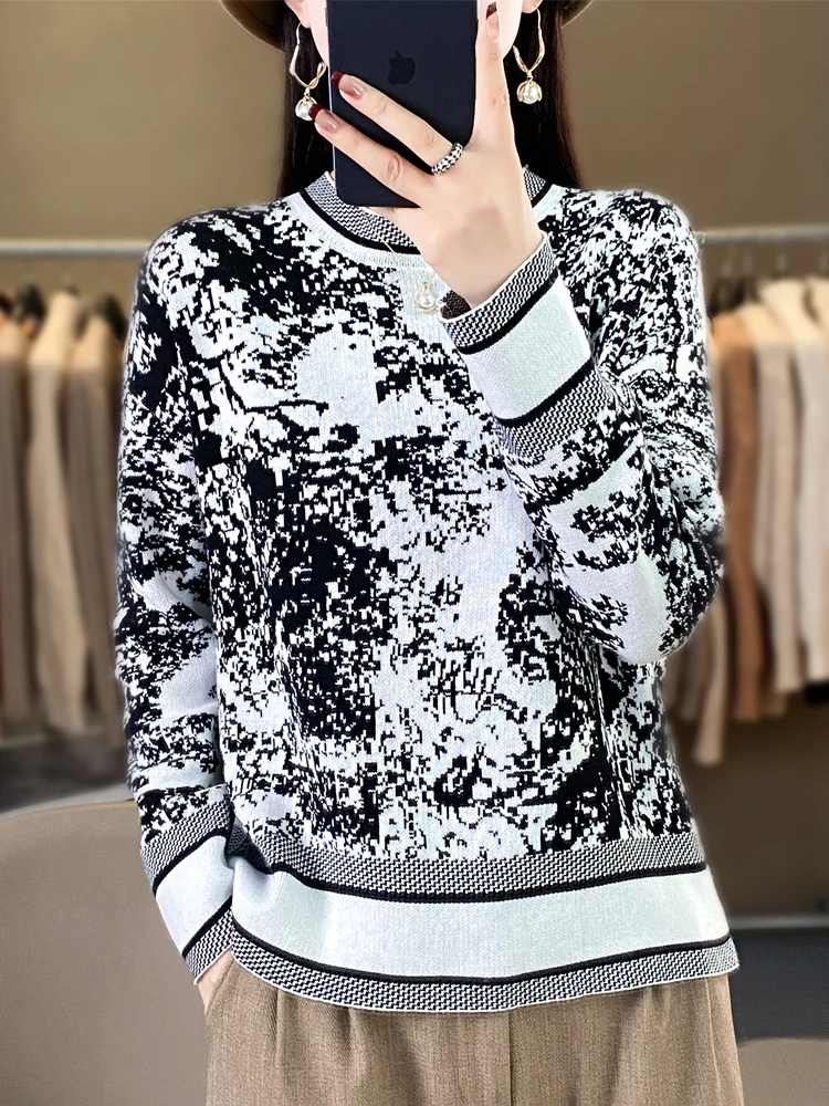 

Fashion Ink Painting Cotton Thread Women's Round Neck Autumn And Winter New Long-Sleeved Pullover Loose Knit Bottoming Shirt