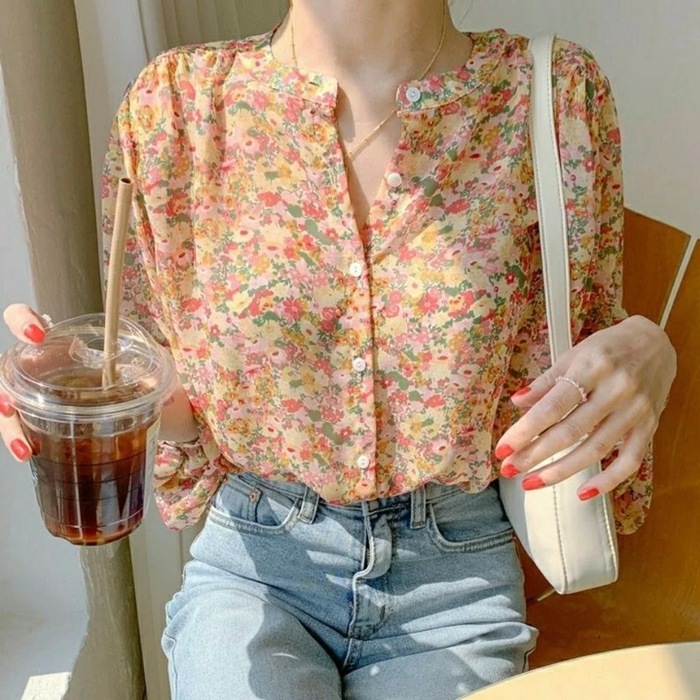 

Floral Chiffon Shirt Female Korean Spring and Autumn Design Sense Long-sleeved Round Neck Printed Blouse Elegant Sweet Shirt New