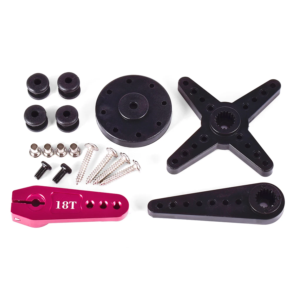 Comparaison taille main et servo métal 80kg 180° pour modélisme
