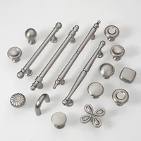 Poignées de meubles modernes en nickel brossé pour cuisine, tiroirs, armoires et placards 4