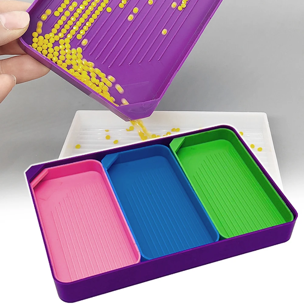 Description Picture 3 of item3-in-1 Diamond Painting Tray Large Capacity Bead Storage Container 5D DIY Drill Embroidery Tools For Adults To Make Art Craft