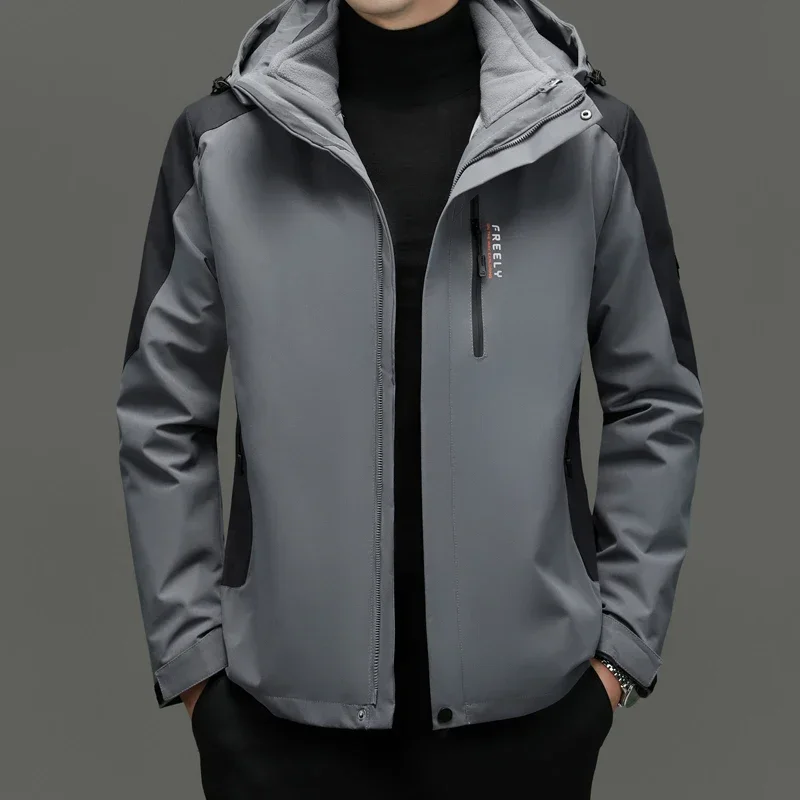 thumbnail image 1 of Chaqueta de hombre de primera calidad, chaqueta para exteriores, tres en uno, forro desmontable, resistente al viento y al agua, chaqueta de montañismo, nuevo producto, 1 of 5