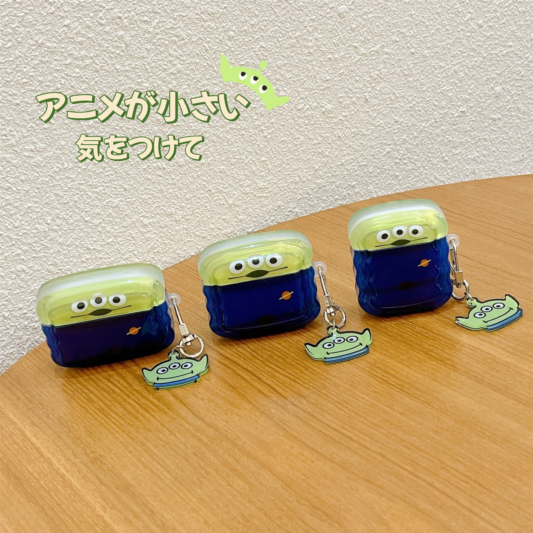 その他 airpods 31htt4rPWaL._QL92_SH45_SS200_.jpg