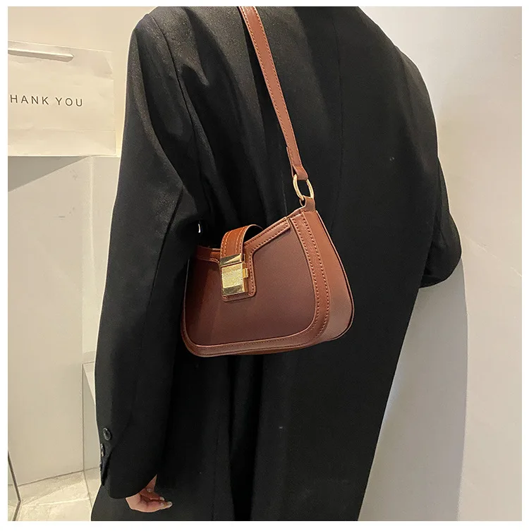 Vintage Style Ladies Shoulder Bag Lacquer Leather Handbag_voghion.com