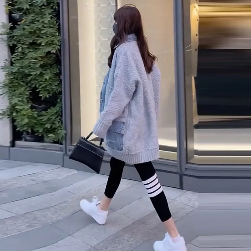 유럽과 미국 스타일의 패션 개성 패치 워크 데님 코트, 여성 겨울 루즈한 배트윙 슬리브 가디건, 캐주얼 상의 패션