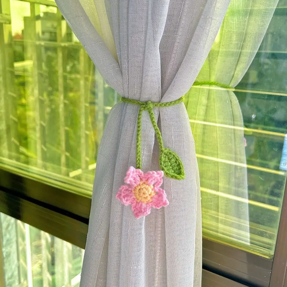 Knitted Sunflower Bookmark Handmade Daisy Flower Unique Floral Pendants Belt Page Marker Ideal Gift For Book Lovers,floral painting bookmark,bookmarks stationery supplies