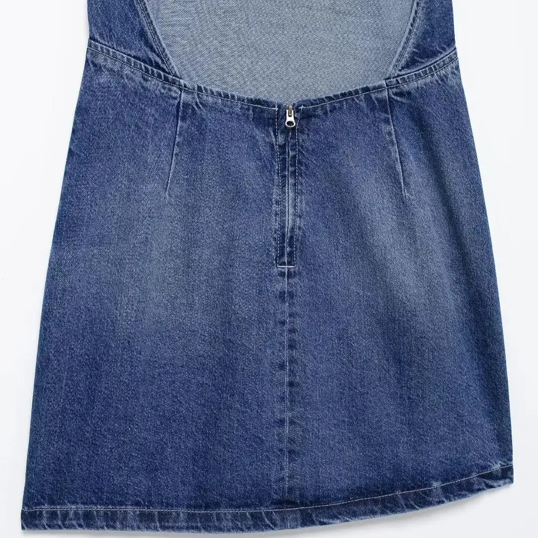 Slide image 2b19f13081c14dc98e0a6d28ad725192