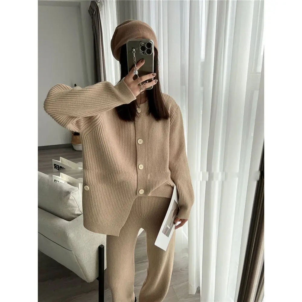 

Casual Knitted 2 Piece Sets Womens Outfit Elegant Sweater Single-breasted Cardigan Coat+Trousers Chic Wide Leg Pants R188