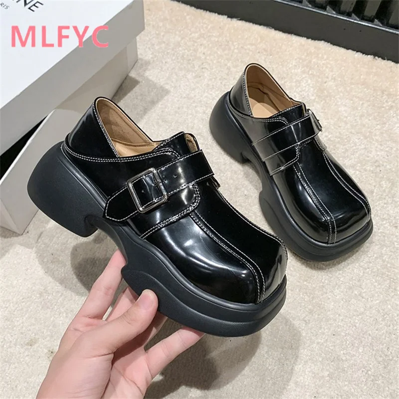 Summer Baotou Sandals for Women 2023 New Versatile ladies Thick Sole Casual Fashion female Shoes Clothing Matching Single Shoes