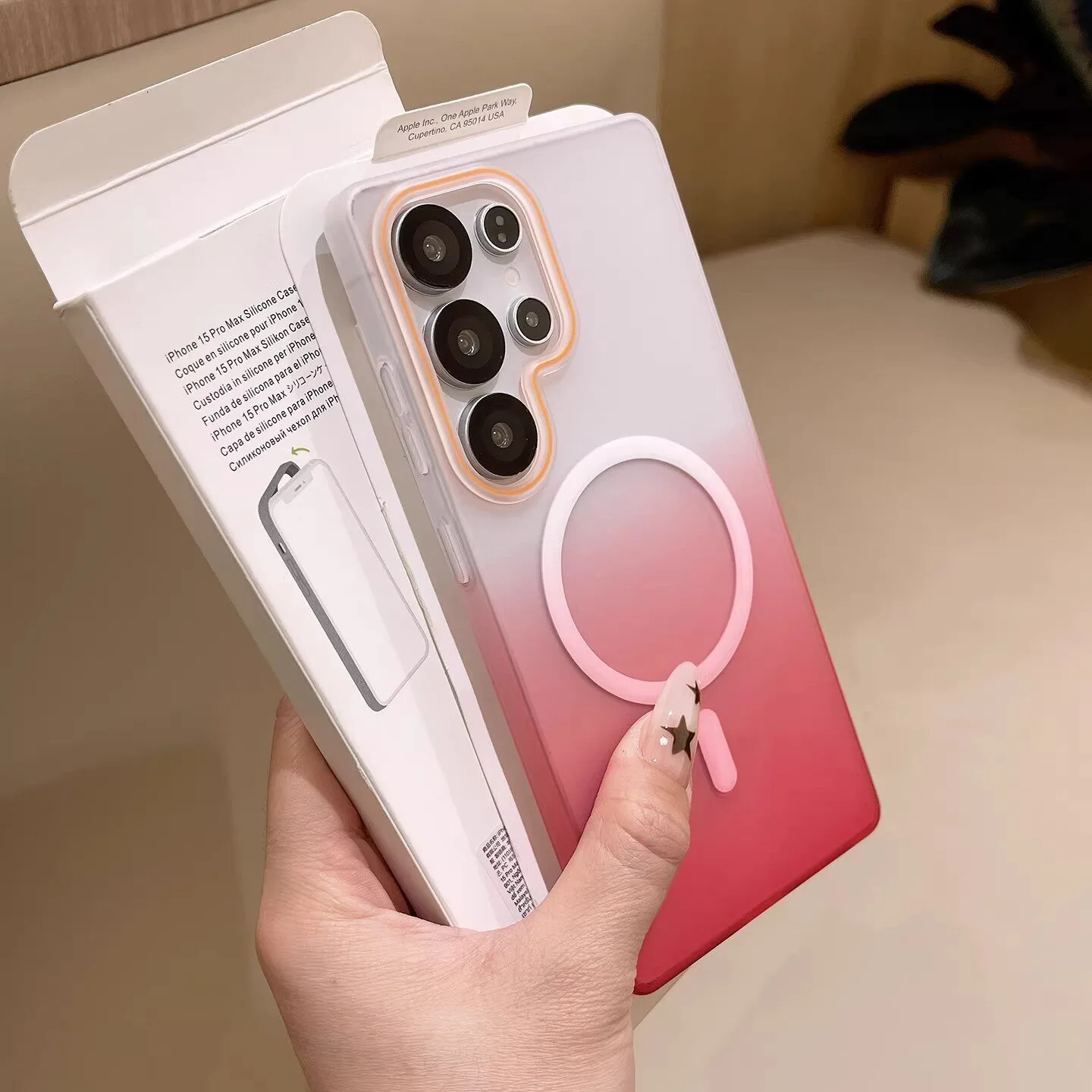 Gradient Color Translucent PC Case with Magsafe Magnetic Cover
