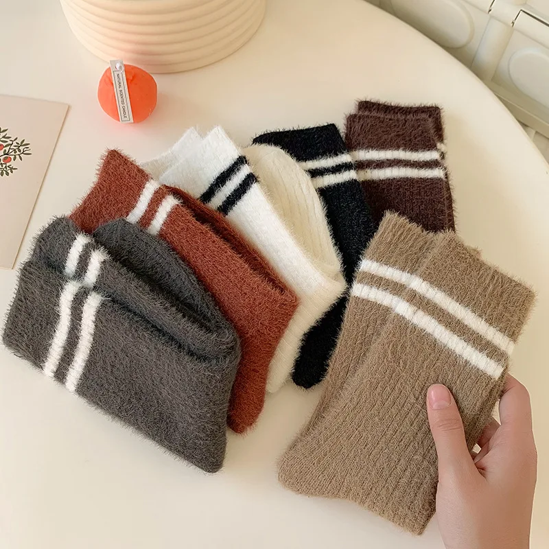 Autumn/winter Mink Velvet Socks Women's High Appearance Level Thermal Pile Socks Japanese Striped Casual Mid-tube Socks