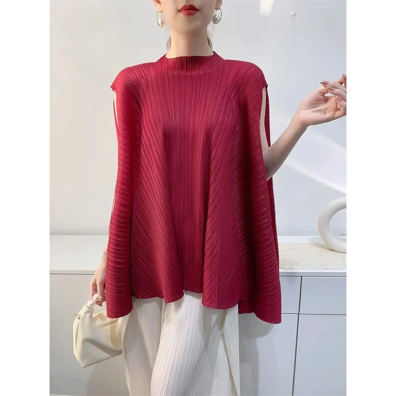 miyake pleated T-shirt for Women, Loose Large size Hanging Neck, Pleated Top, Sleeve Wrap, Tops, Summer, New