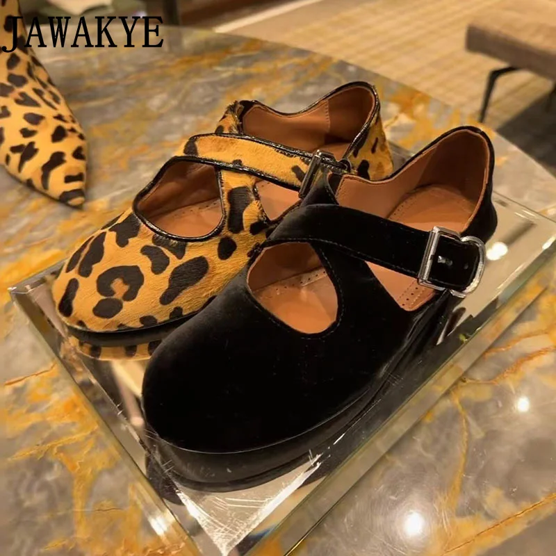 Popular Brand Cross Strap Flat Shoes Women Round Toe Buckleed Ballet Shoes Summer Mesh Loafers Mary Janes Women Glove Shoes