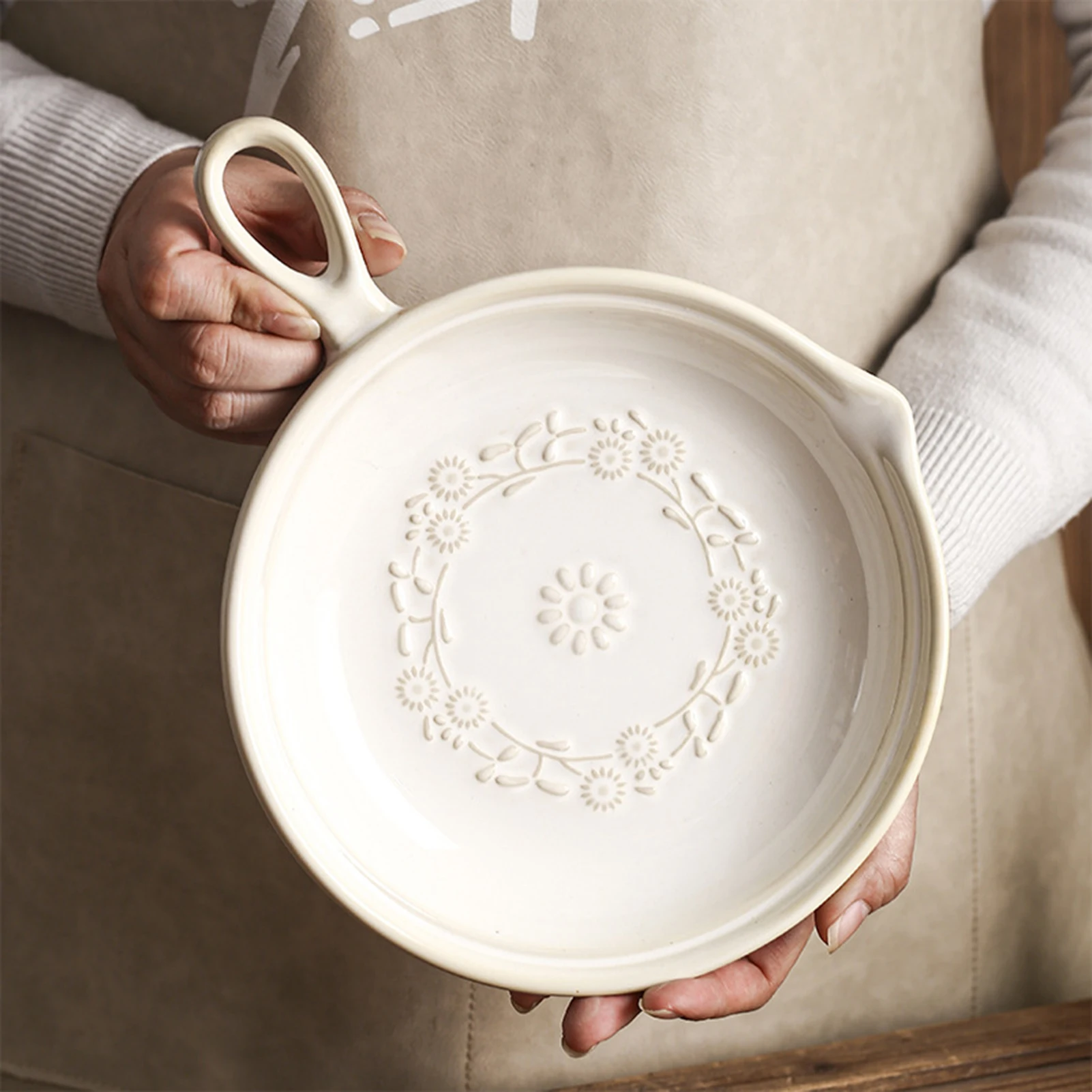 Japanese Style Retro Ceramic Round Plate Single Handle Kiln-changed Plate Tableware Creative Salad Steak Salad Sushi