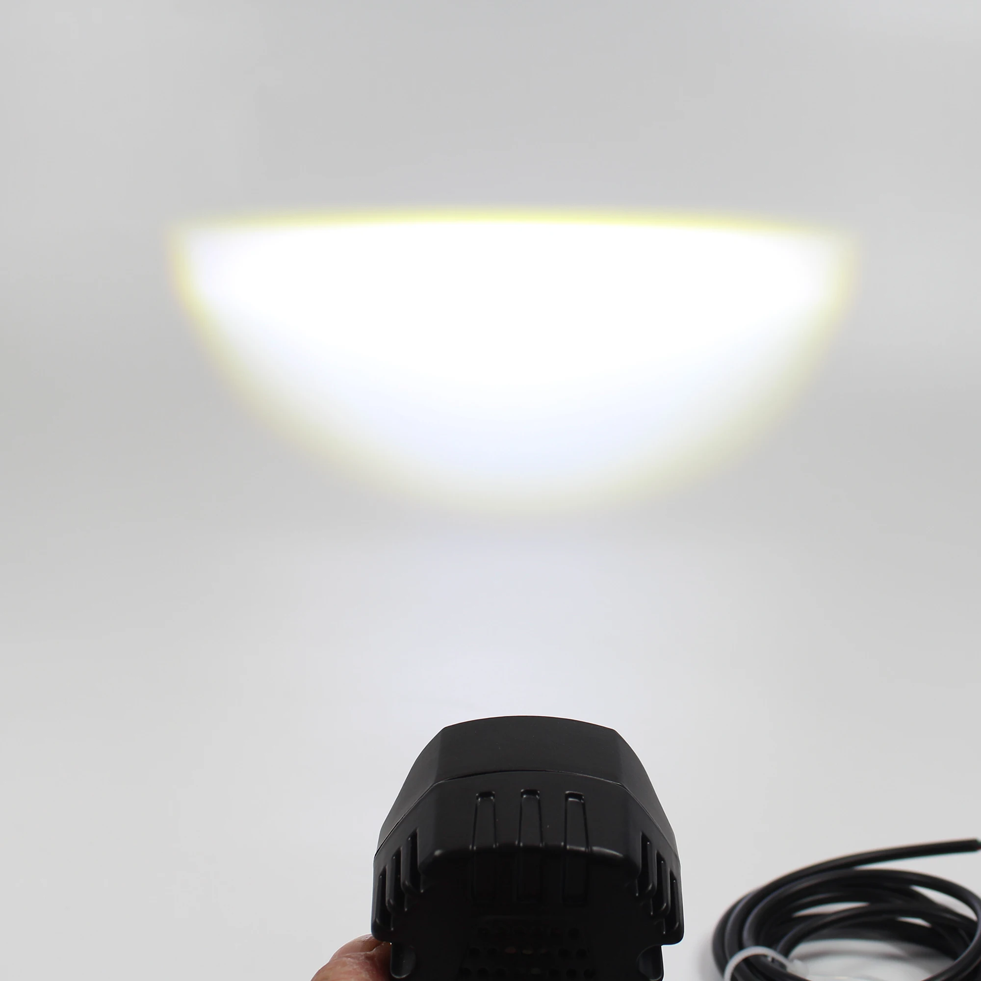 Kit éclairage Vélo électrique 24-48V – Phare + Feu Arrière + Stop + Klaxon