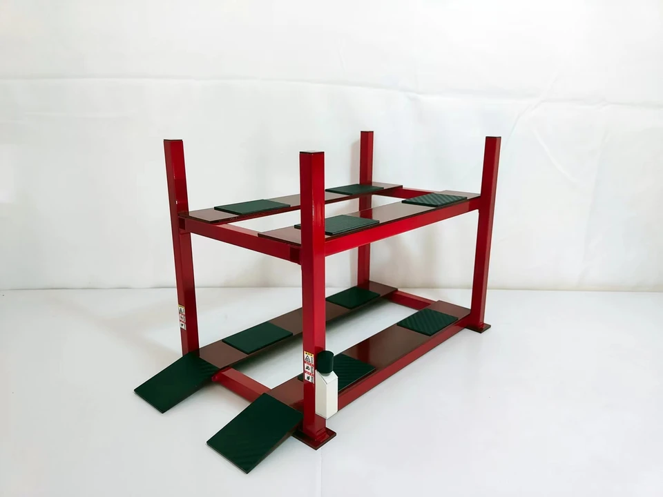未開封品　LCD1/18用　リフトジオラマ 未開封品 LCD1/18用 リフトジオラマ 未開封品 LCD1/18用 リフト