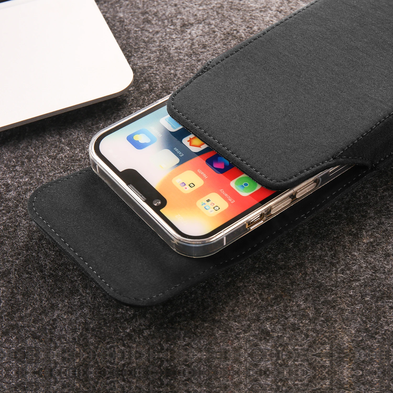 รูปสินค้า เคสโทรศัพท์หนีบเข็มขัด ใส่ได้ทุกรุ่น