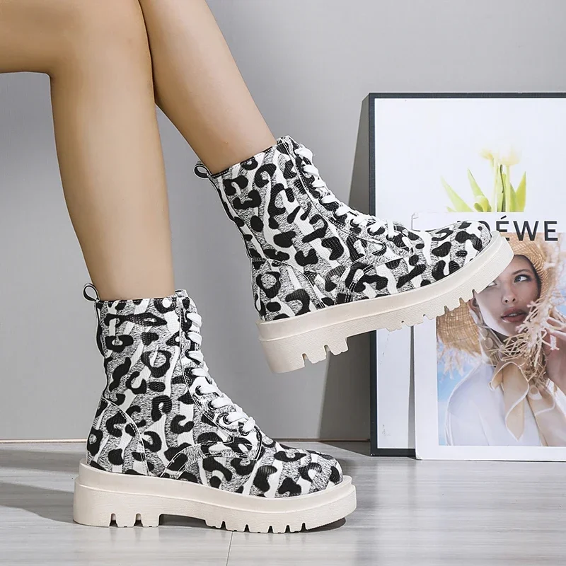 Women's Leopard Print Boots 2023 Winter New Casual Lace Up Round Toe Boots Ladies Fashion Mid Heel Platform Shoes Botas De Mujer