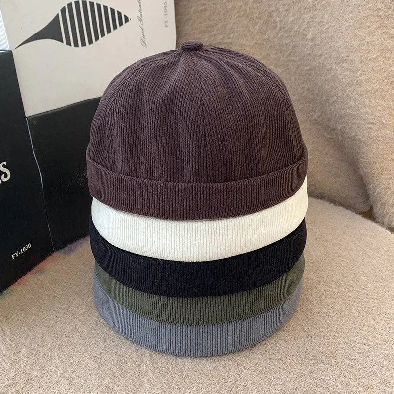 Vintage-Style Unisex Brimless Beanie Hat - Solid Color, Lightweight & Portable