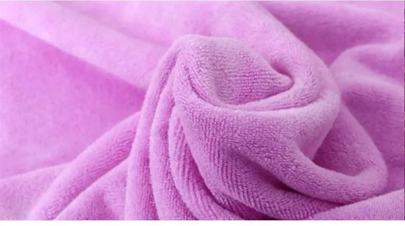 Description Picture 4 of itemMicrofiber Bath Towel , 100X200 cm -Extra Absorbent, Fast Drying, Multipurpose for Swimming, Fitness, Sports, Yoga, Grey