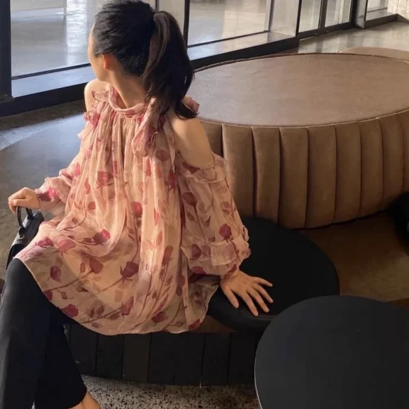 

2023 Summer New Temperament Women Sweet Off-shoulder Light Luxury Rose Print Shirt