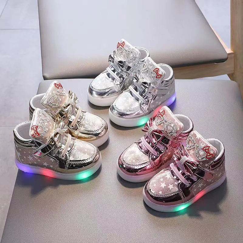 

Children Shoes Spring Autumn Sports Shoes With Bow Girls Led Light Luminous Small Leather Shoes Kids Glitter Sneakers