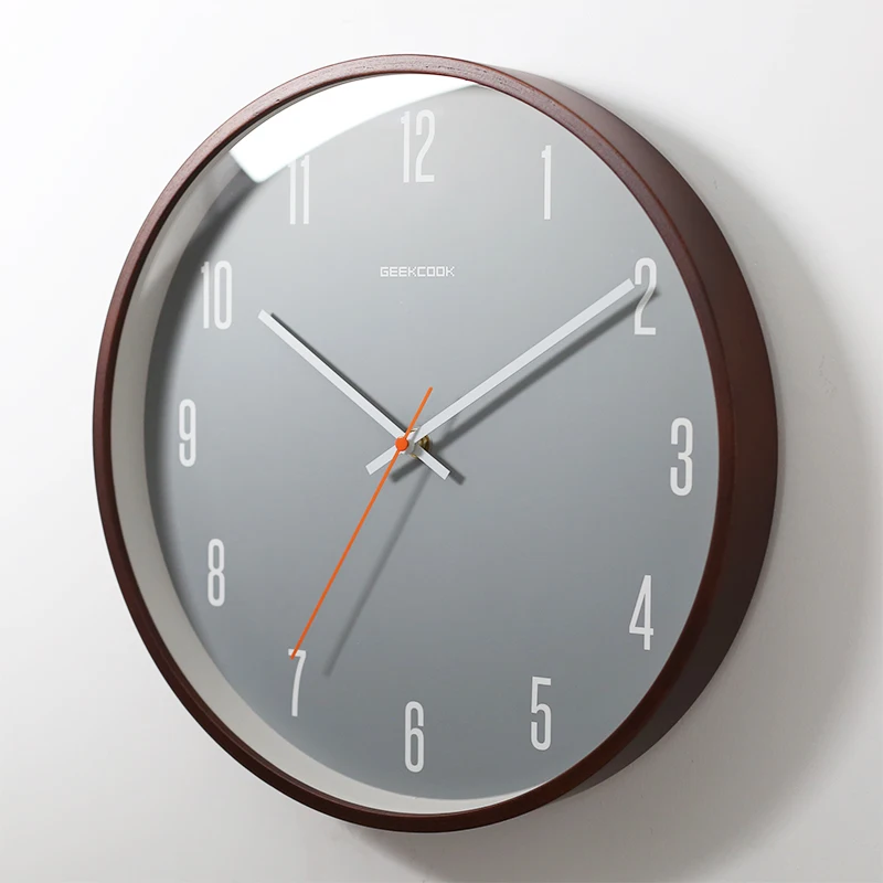 Large Round Silent Wood Wall clock Color:A;Sheet Size:14 inch