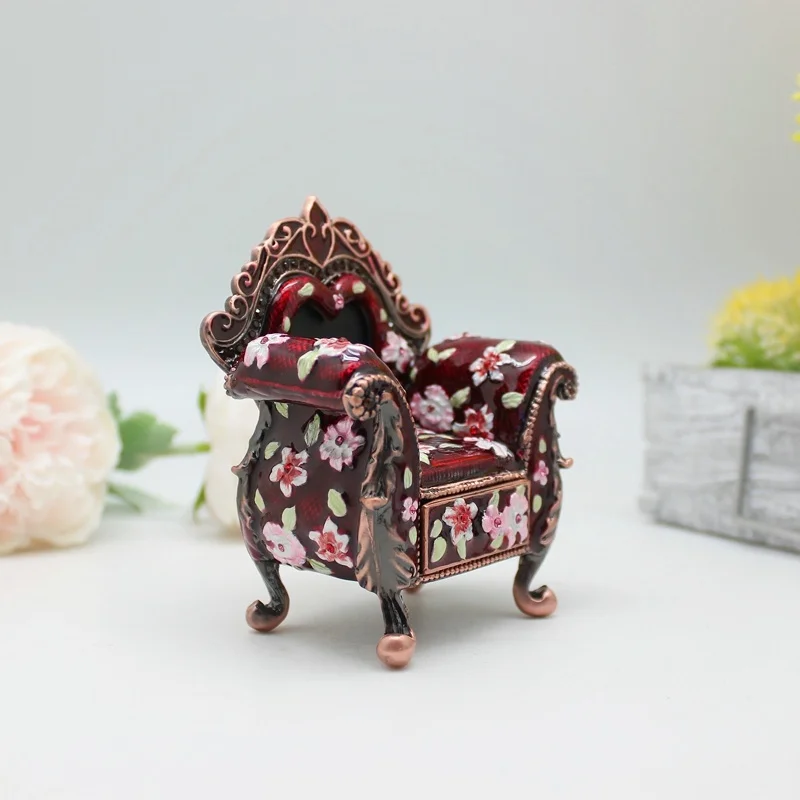 SHINNYGIFTS Vintage Edle Consort Stuhl Dekorative Box Kreative Desktop Ornament Metall Stuhl Schmuckstück Box – Detail 16