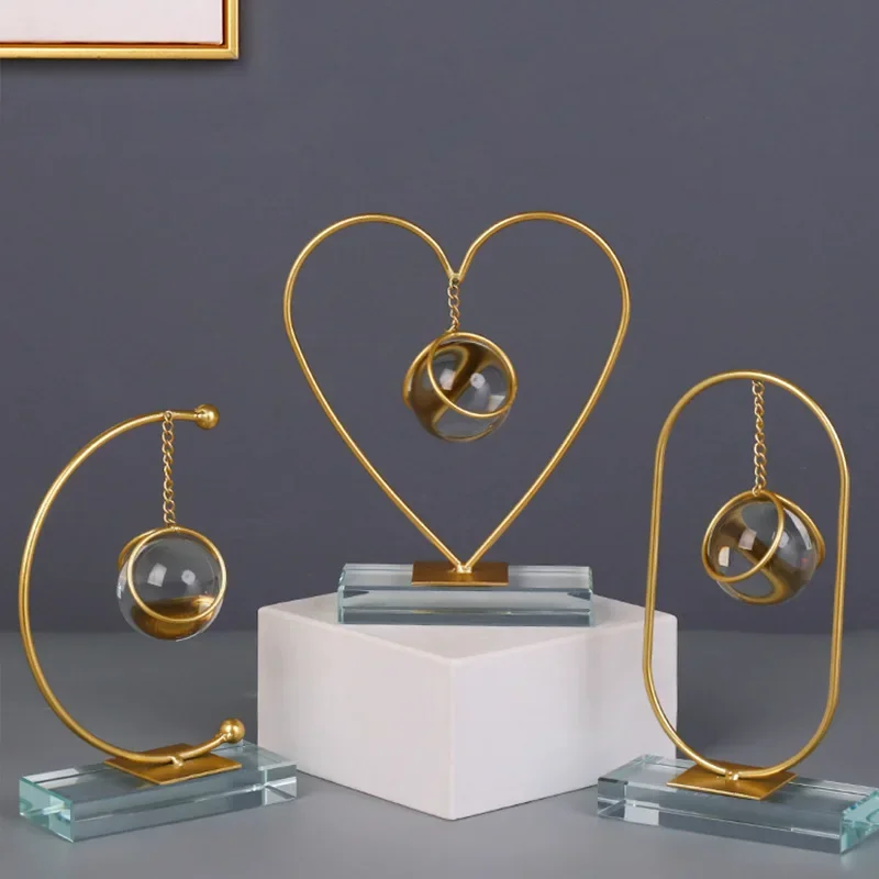 

Nordic Creative Gold Crystal Ball Pendant Iron Shelf Modern Office Home Bedroom Living Room Decorations Design Home Accessories