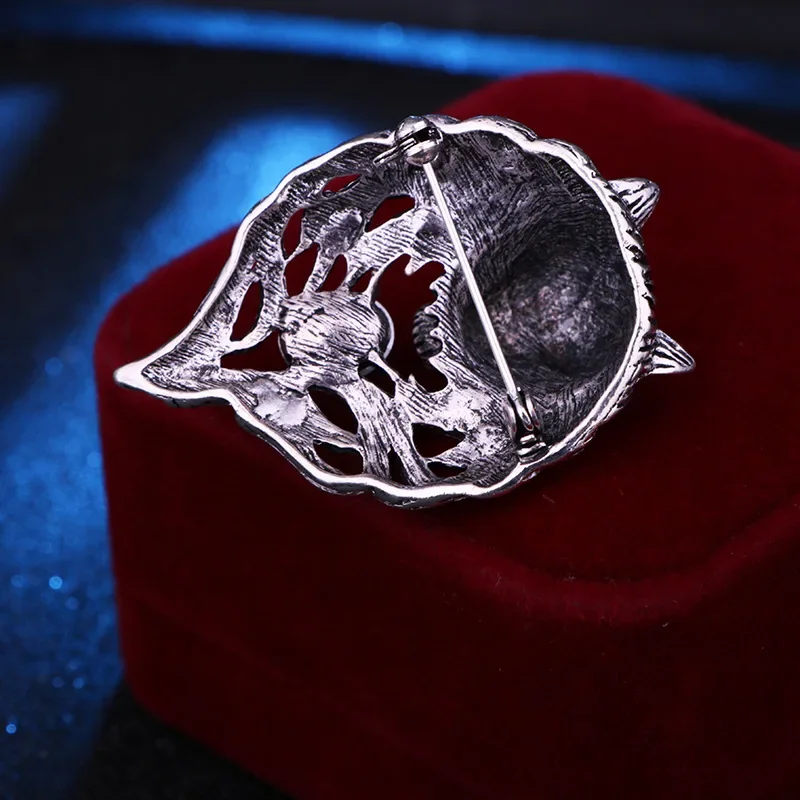Vintage Wolf Head Lapel Brooch Set - Antique Dire Wolf/Coyote Design Pin For Men's Suits & Women's Blazers 4 thumbnail image