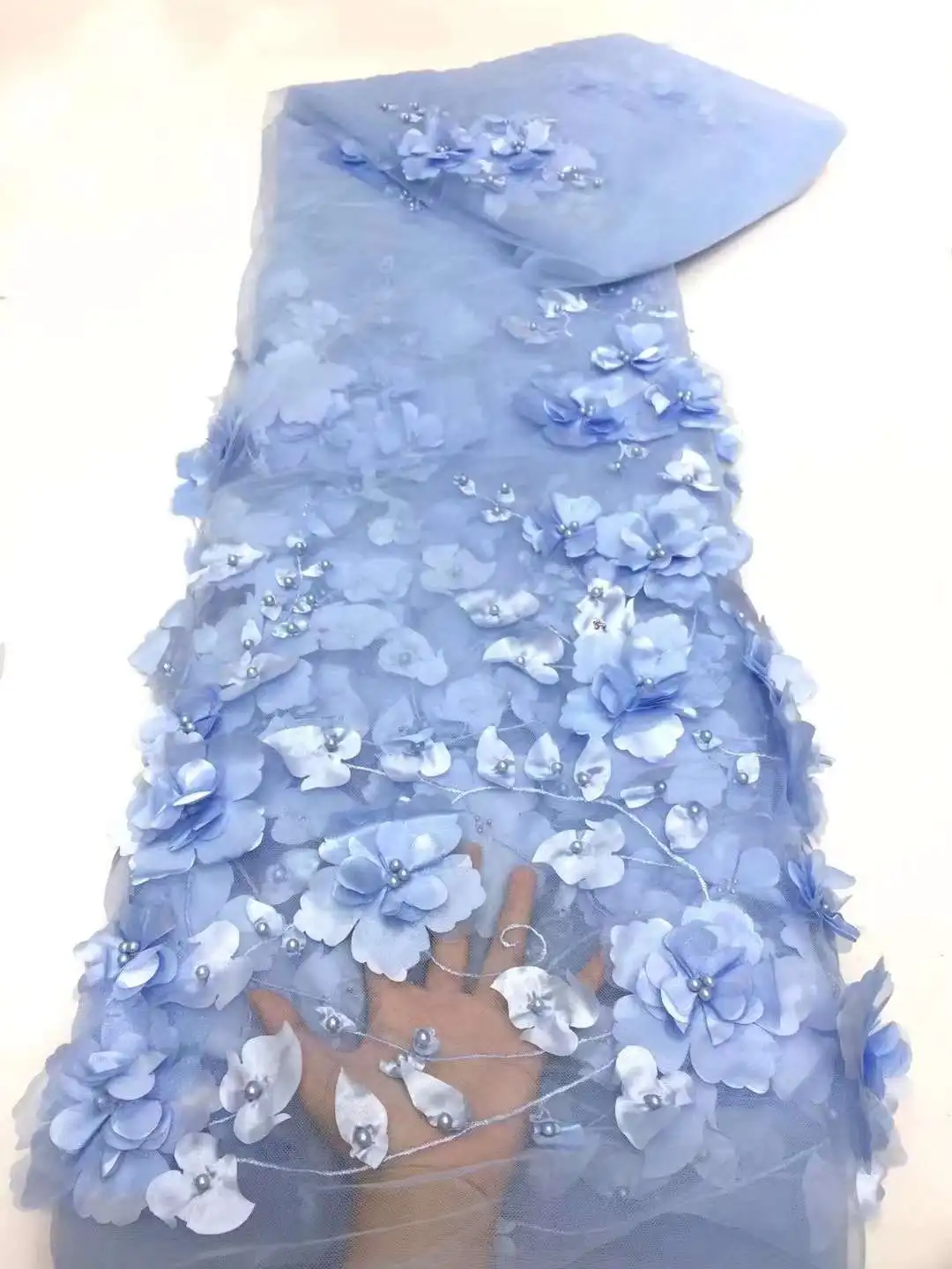 flores 3D em azul, tecido de renda
