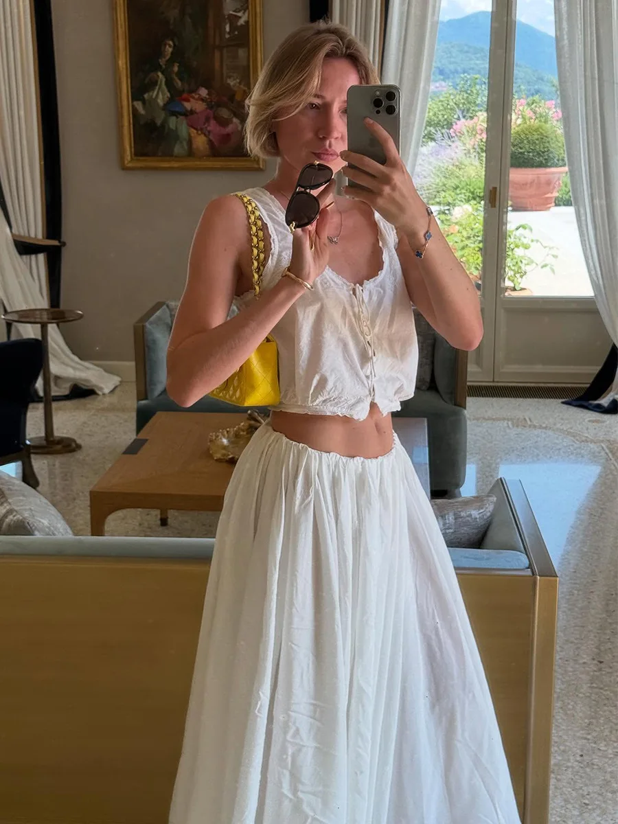 Bornladies Women's 2026 Spring Summer New Solid Color Skirt  Ruched Waist Flared Vacation Style Maxi Umbrella Skirt