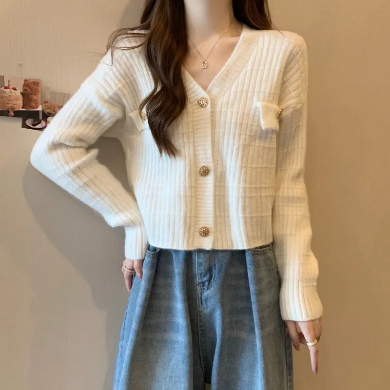 

French Style Plus Sized Women Knitwear Elegant V Neck Full Sleeve Single Breatsed Sweater Casual Loose Female Cardigans Tops