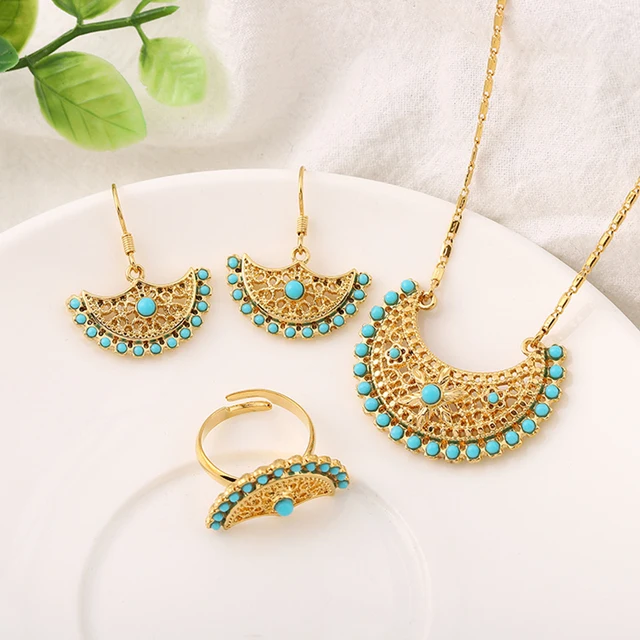 Exquisite Moon Necklace Earrings Rings Jewelry Set A Charming Ladies Fashion Accessory