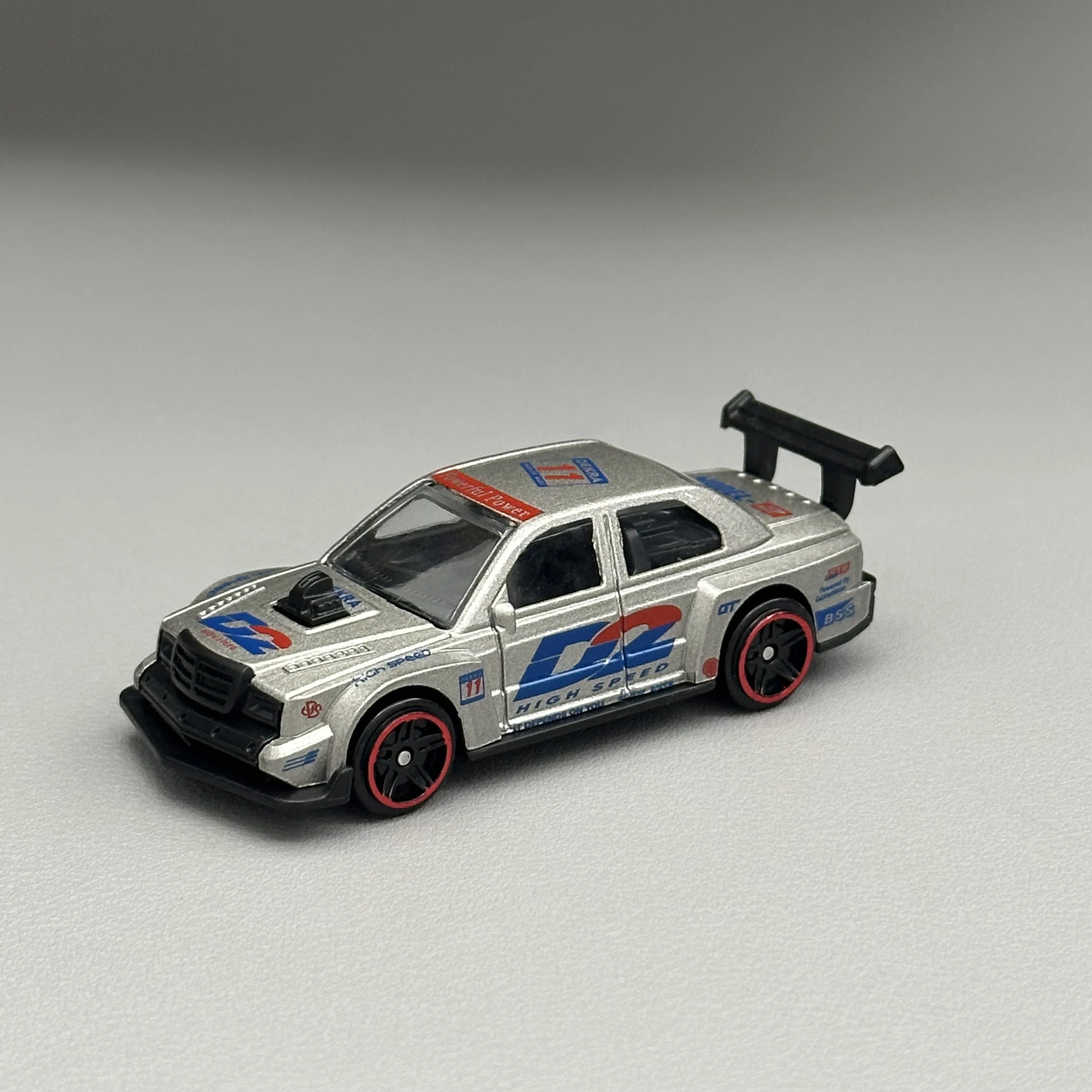 1/64 Diecast Car Model Metal Alloy Vehicle Mini Toy Realistic Collectible Classic Car Gift For Kids And Adult Model Collectors