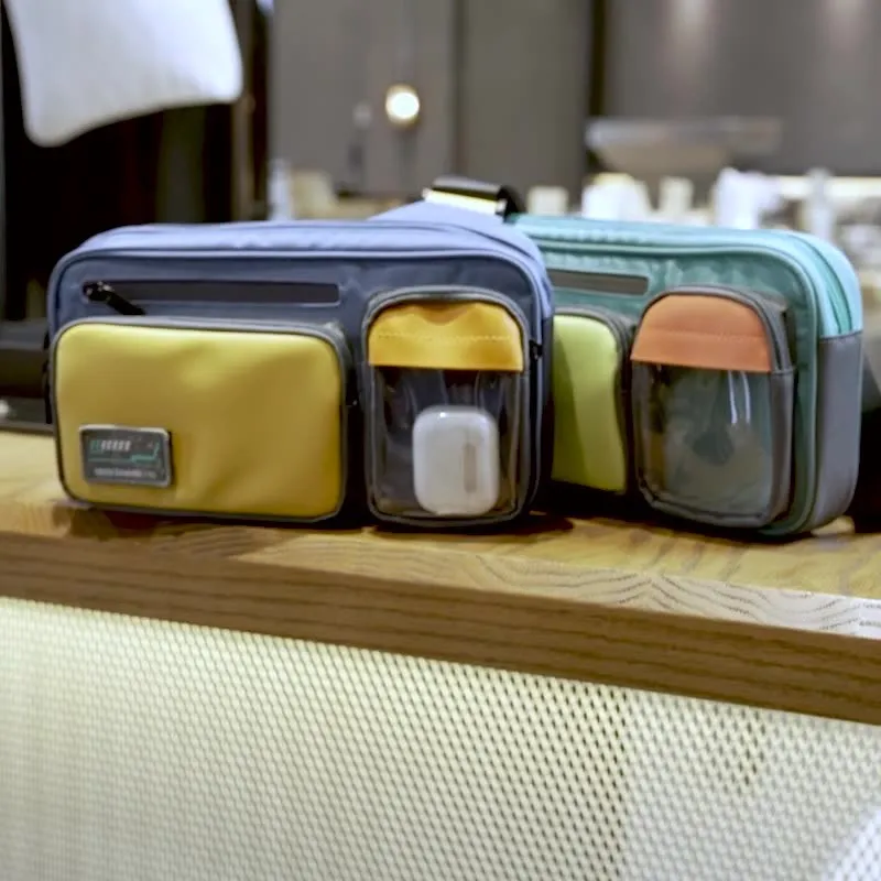 GeekShare Luo Xiaohei Plush Switch Carrying Case - Large Capacity For Switch/OLED With Shoulder Strap