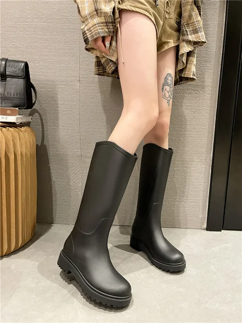 편안하고 내마모성 있는 여성 장화: 야외 활동의 필수품