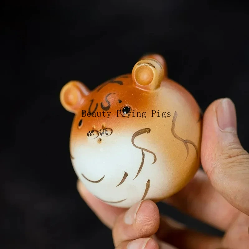 Yixing handmade purple clay tea pet zodiac tiger animal sculpture crafts tea set decoration accessories