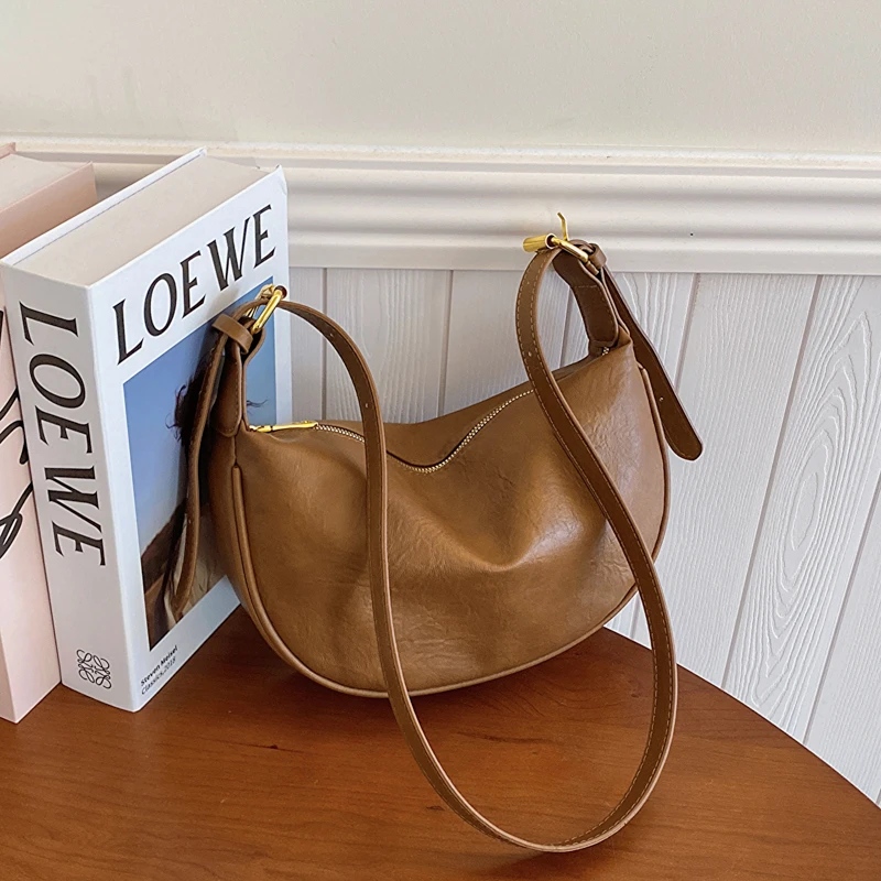 

Высококачественная Молодежная повседневная женская сумка, модная и модная сумка через плечо, универсальная дорожная вместительная сумка через плечо