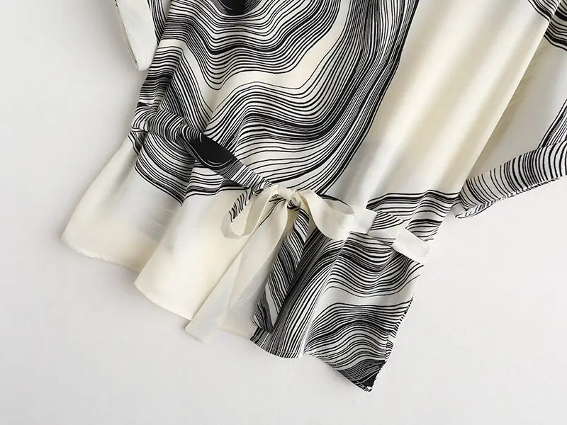 Schwarzer Wirbel gestreifter Druck Vintage Chiffon O-Ausschnitt Kurzarm Schnürung Frauen Bluse Hemd weibliche Tops Frau Kleidung Mode – Detail 6