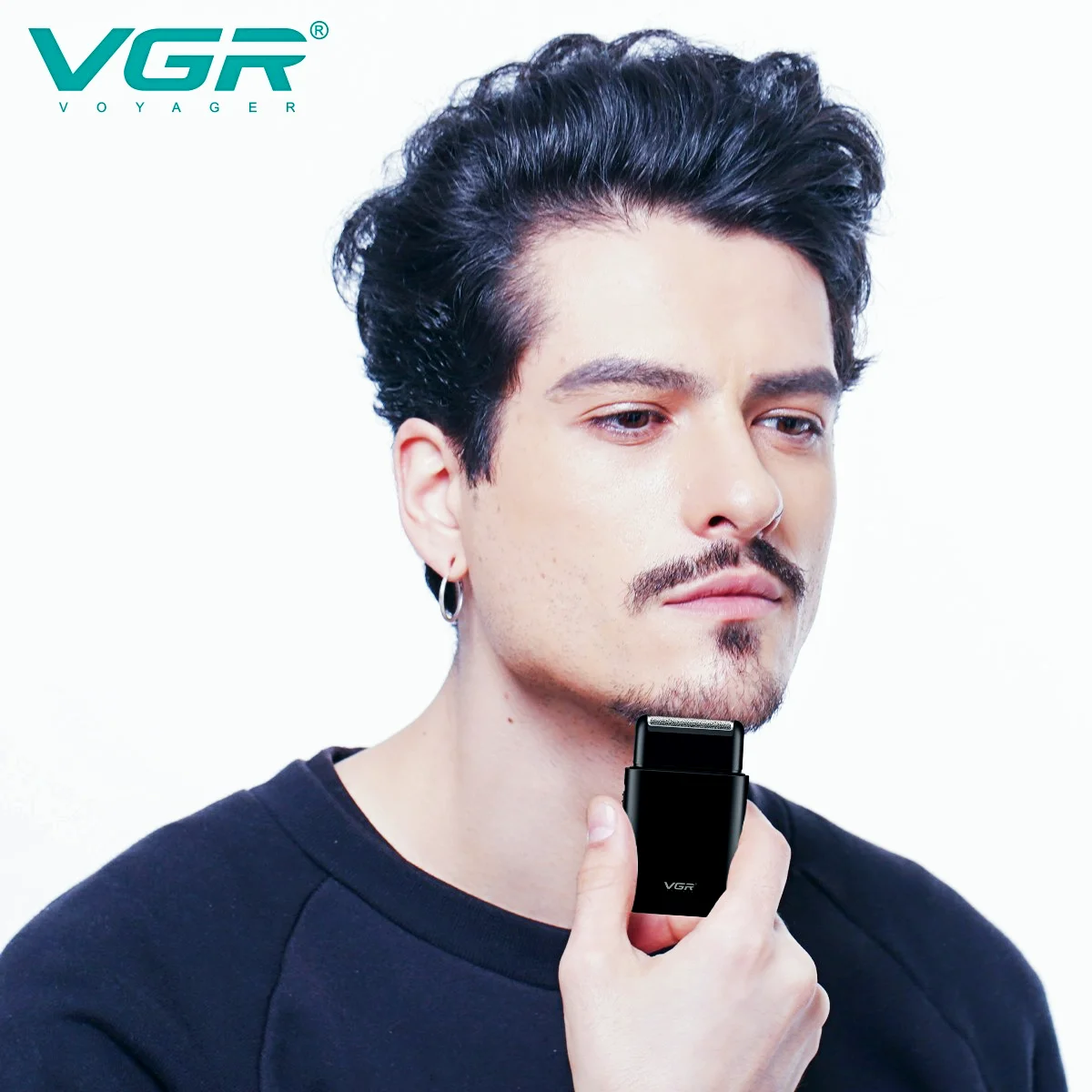VGR Electric Shaver Professional Beard Trimmer Razor Portable Mini Shaver Reciprocating Shaving 2 Blade USB Charge for Men V-390 electric shaver