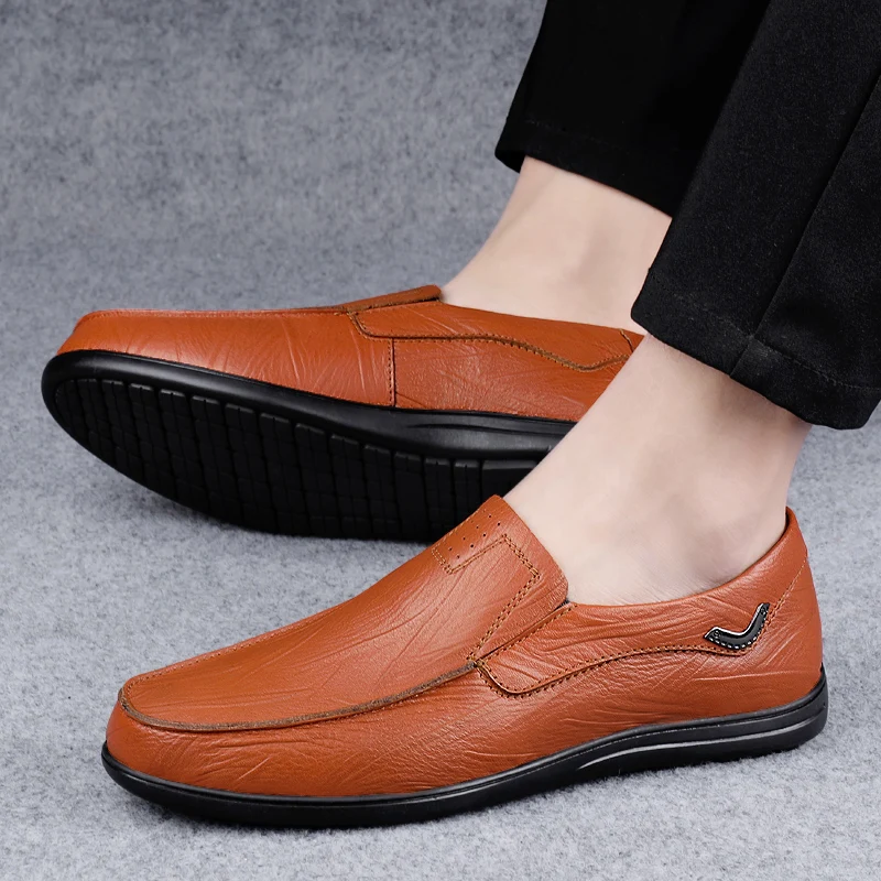

Men's casual shoes comfortable leather shoes slip on lightweight shoes genuine leather comfortable breathable everyday shoes men